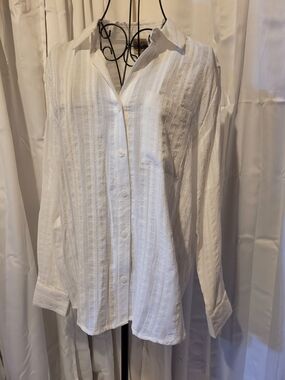 Como Vintage White Textured Button-Down Shirt